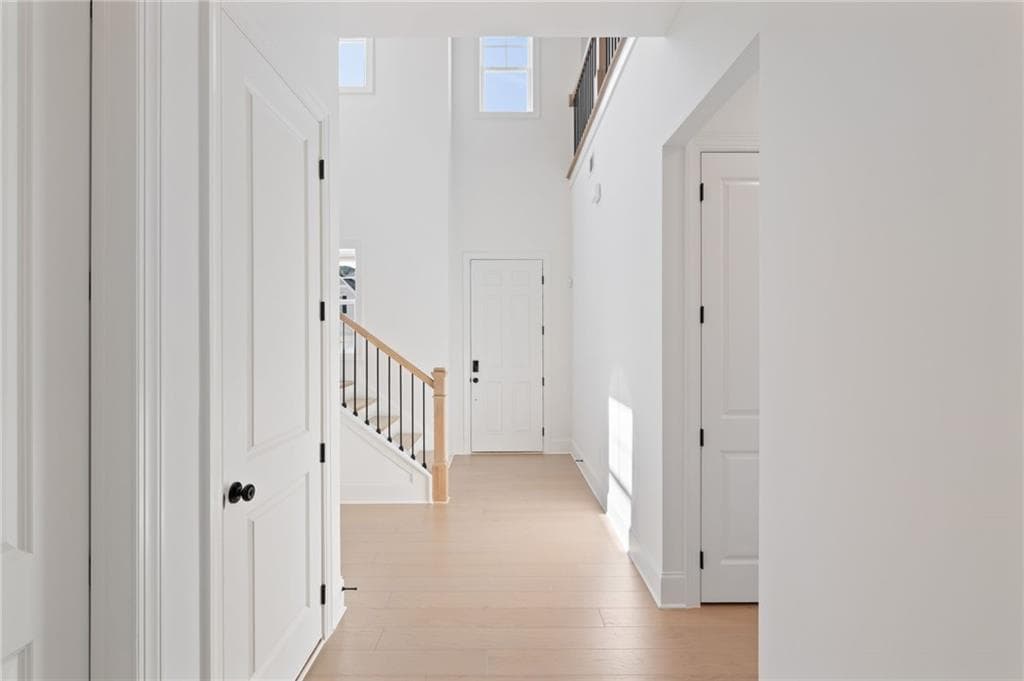 5 bedroom, 5 bathroom, 3,425 sq ft single family residence under contract at 4770 Crestline View Road, Cumming, GA 30028 — photo 10