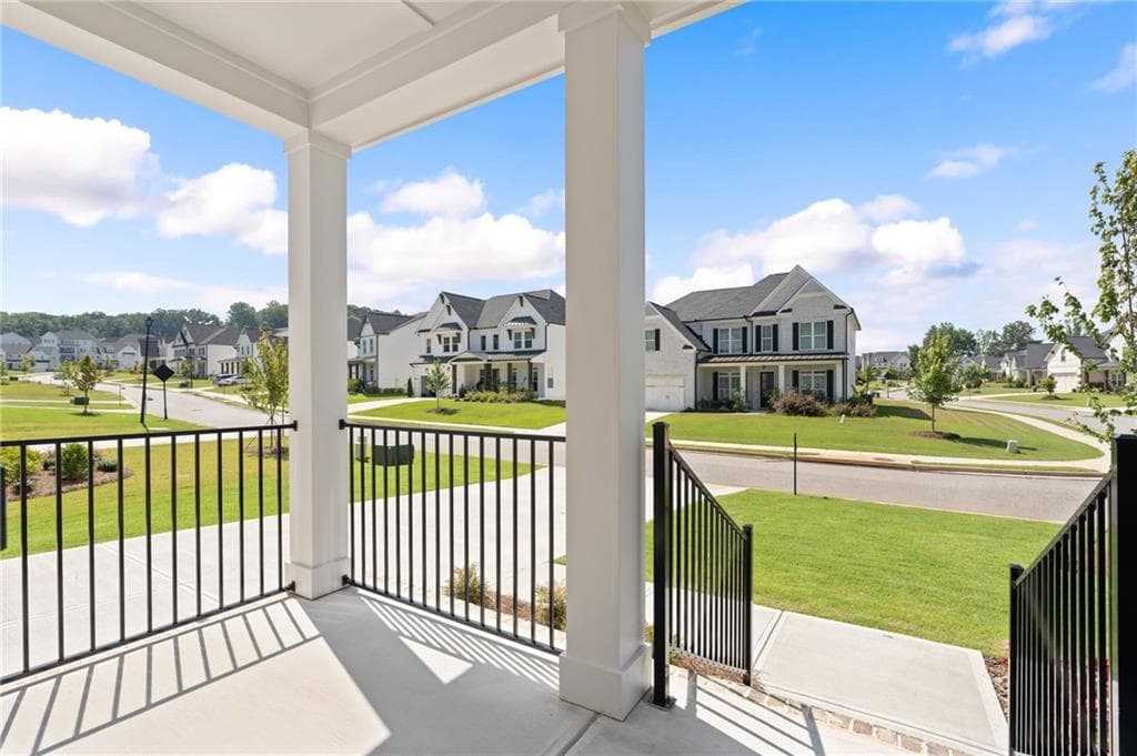5 bedroom, 5 bathroom, 3,425 sq ft single family residence under contract at 4770 Crestline View Road, Cumming, GA 30028 — photo 7