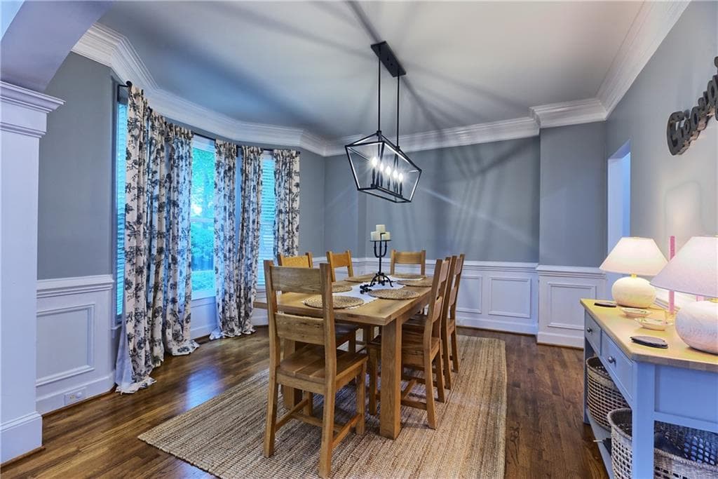 6 bedroom, 5 bathroom, 3,572 sq ft single family residence for rent at 12105 Wexford Overlook, Roswell, GA 30075 for $4,500 a month — photo 7
