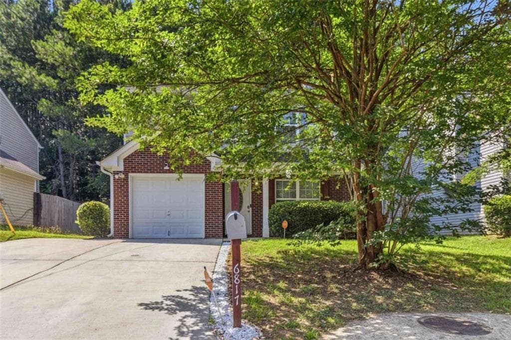 3 bedroom, 3 bathroom, 1,544 sq ft single family residence for sale at 6817 Mahonia Place, Lithonia, GA 30038 — photo 3