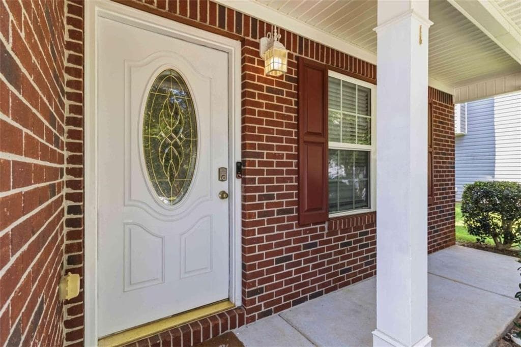 3 bedroom, 3 bathroom, 1,544 sq ft single family residence for sale at 6817 Mahonia Place, Lithonia, GA 30038 — photo 4