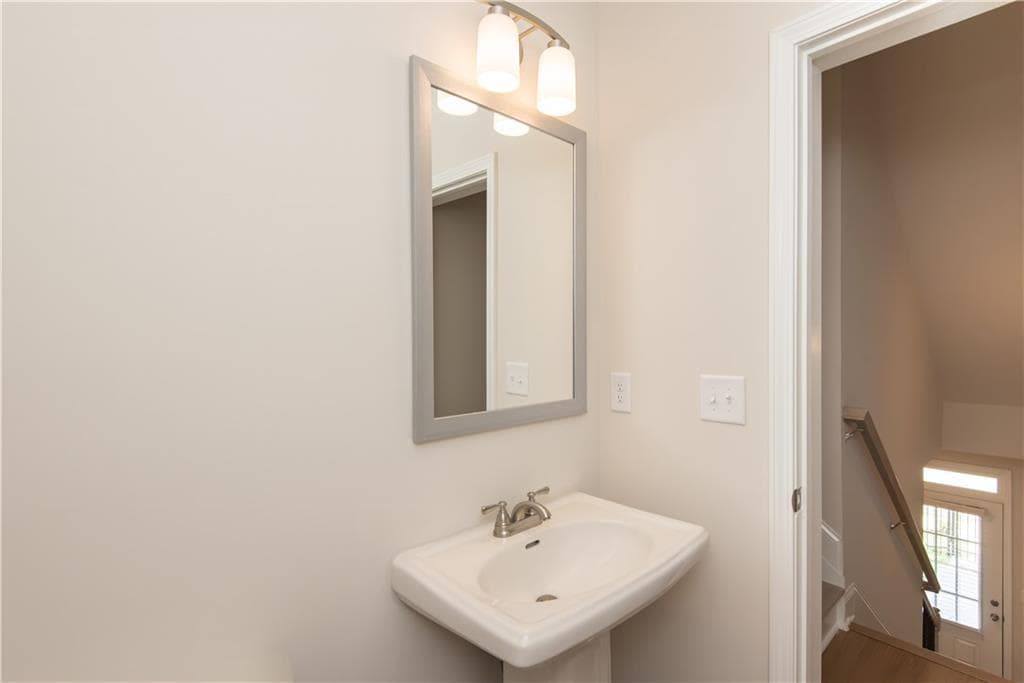 4 bedroom, 4 bathroom, 1,944 sq ft townhouse for sale at 505 Fundao Lane 40, Lawrenceville, GA 30046 — photo 6