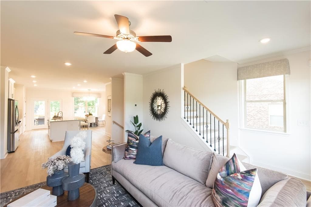 3 bedroom, 4 bathroom, 1,969 sq ft townhouse for sale at 501 Fundao Lane 42, Lawrenceville, GA 30046 — photo 5
