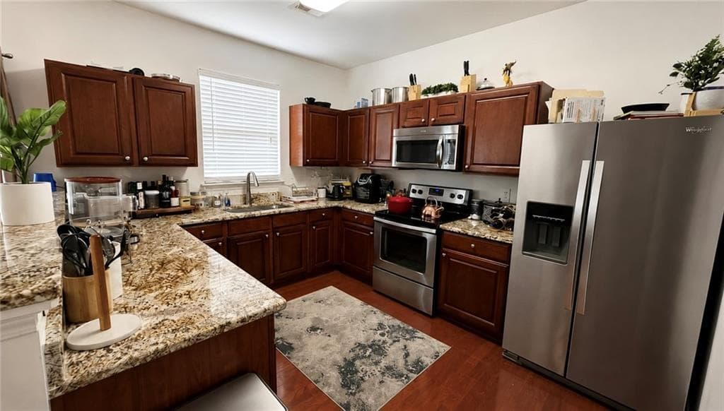 3 bedroom, 3 bathroom, 2,114 sq ft townhouse for sale at 192 Bellewood Oak Drive, Tucker, GA 30084 — photo 5