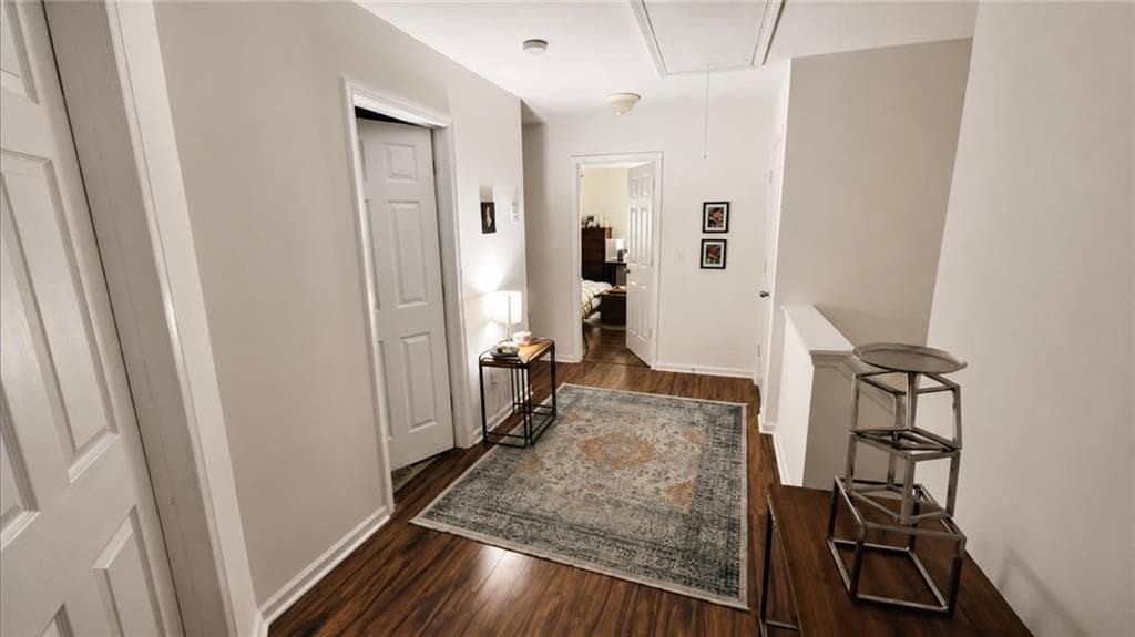 3 bedroom, 3 bathroom, 2,114 sq ft townhouse for sale at 192 Bellewood Oak Drive, Tucker, GA 30084 — photo 7