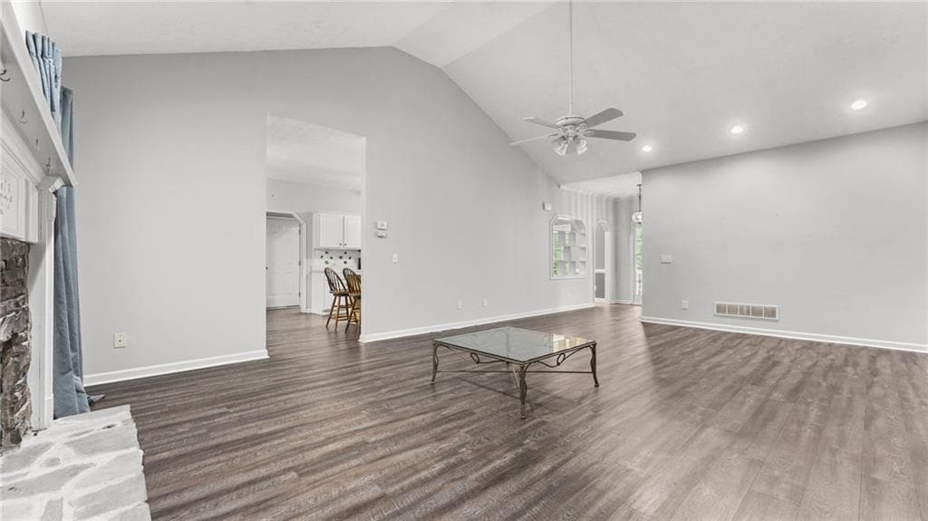 3 bedroom, 2 bathroom, 2,120 sq ft single family residence for sale at 256 Spring Meadows Avenue, Dallas, GA 30157 — photo 4