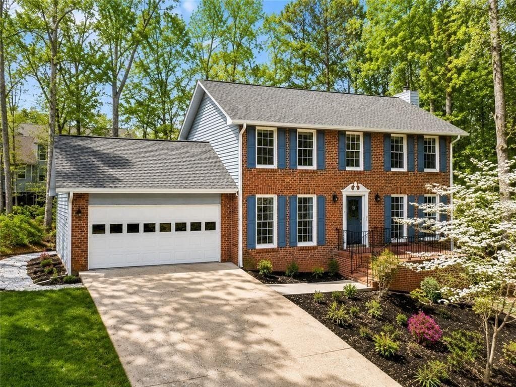 4 bedroom, 3 bathroom, 2,230 sq ft single family residence sold at 3728 Creekstone Drive, Peachtree Corners, GA 30092