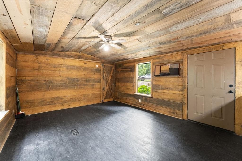 2 bedroom, 2 bathroom, 980 sq ft single family residence for sale at 37 Adrianne Lane, Dawsonville, GA 30534 — photo 5