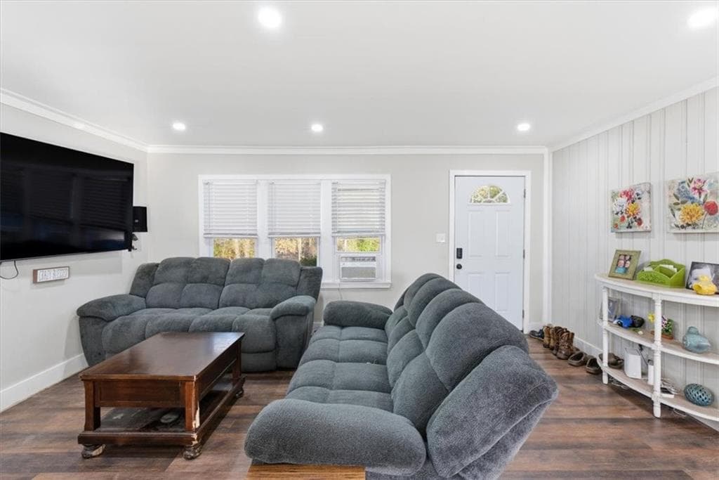 4 bedroom, 2 bathroom, 1,300 sq ft single family residence for sale at 121 Ripley Avenue, Adairsville, GA 30103 — photo 8