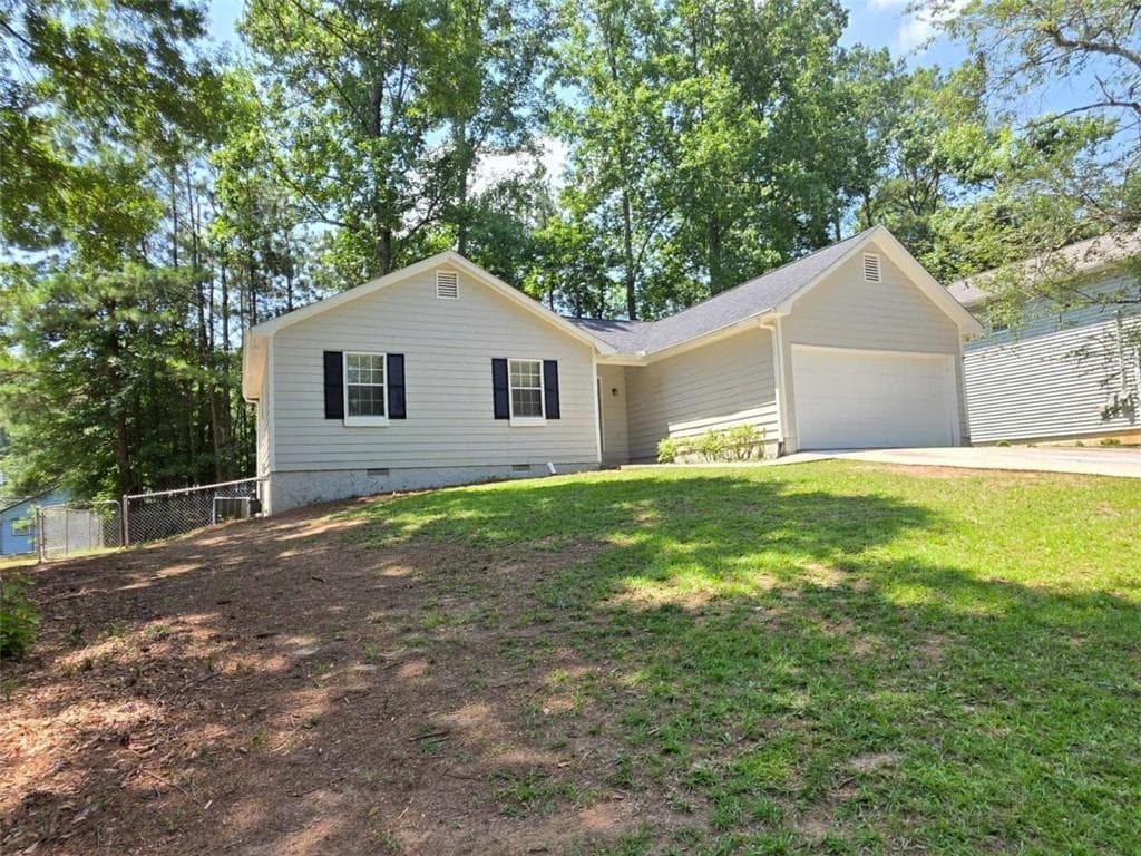 3 bedroom, 2 bathroom, 1,104 sq ft single family residence for rent at 232 Hampton Drive, Dallas, GA 30132 for $1,675 a month — photo 3