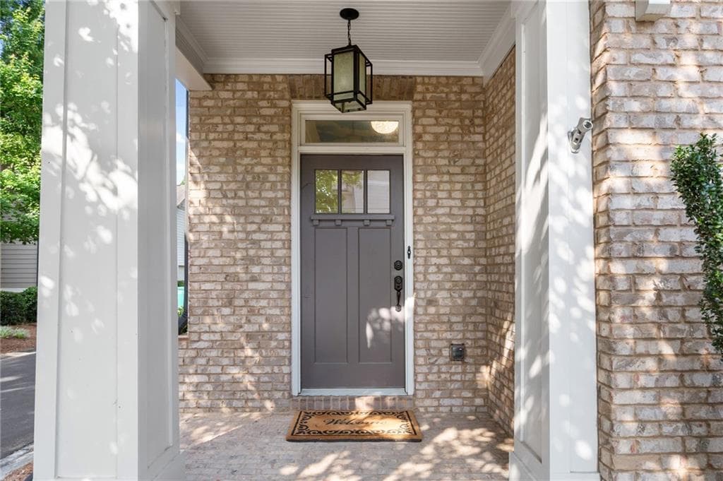 4 bedroom, 4 bathroom, 2,475 sq ft single family residence for sale at 2690 Telfair Drive, Smyrna, GA 30080 — photo 4