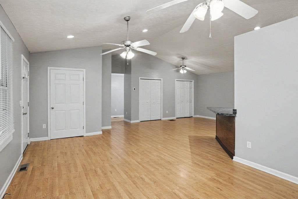 3 bedroom, 2 bathroom, 1,677 sq ft single family residence for sale at 413 Old Newnan Road, Carrollton, GA 30117 — photo 4