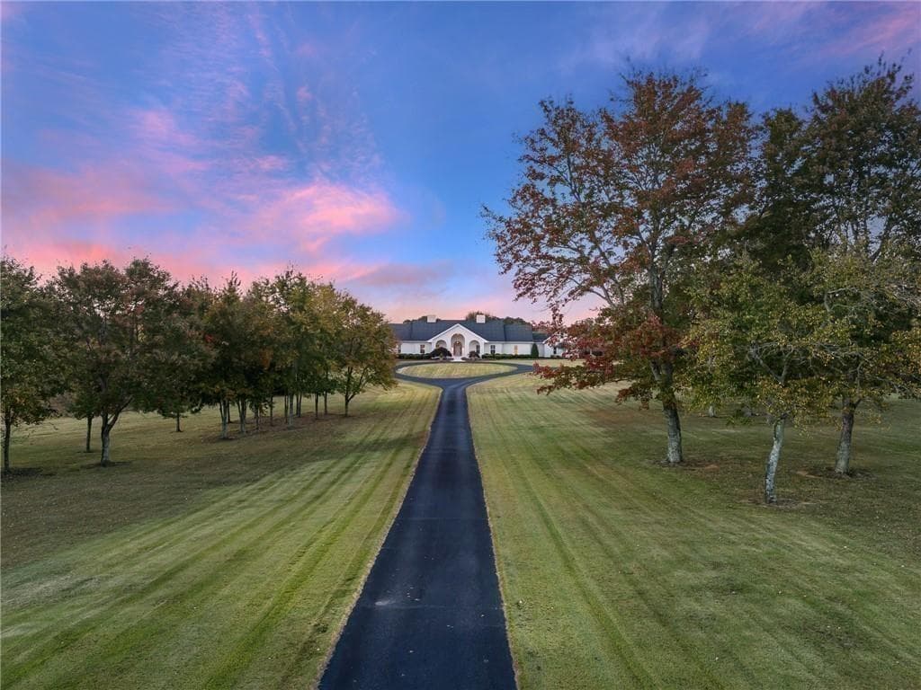 5 bedroom, 4 bathroom single family residence for sale at 1892 Blacks Mill Road, Dawsonville, GA 30534 — photo 6
