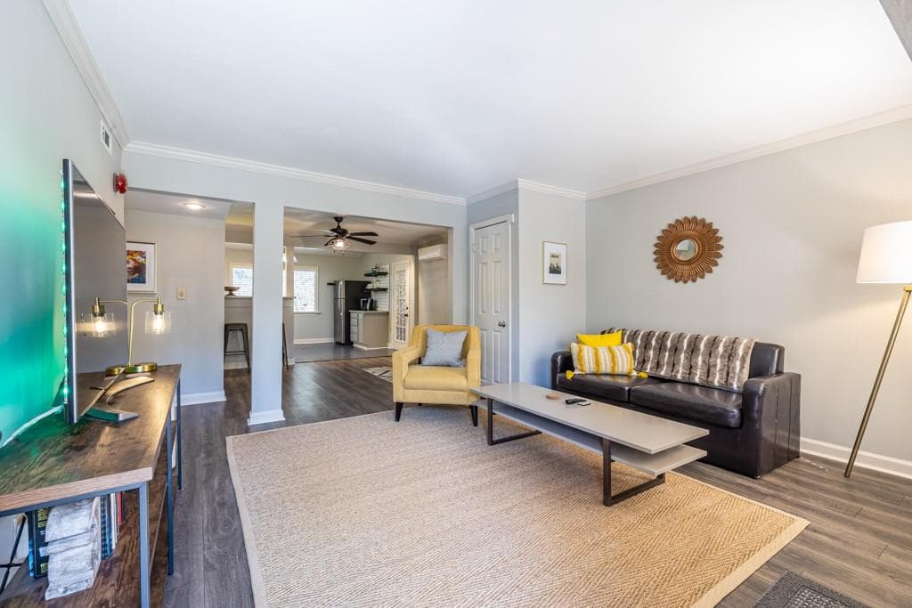 2 bedroom, 1 bathroom, 900 sq ft duplex for rent at 1570 Spring Lane A, Atlanta, GA 30314 for $1,500 a month — photo 4