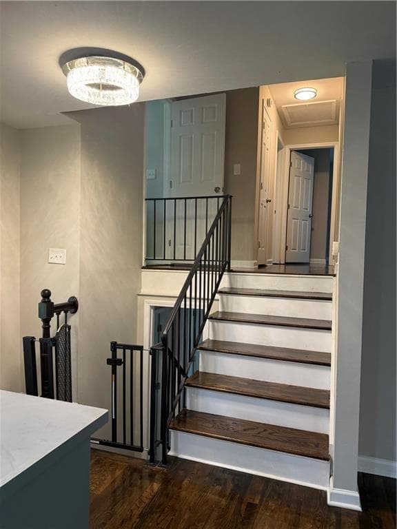 4 bedroom, 3 bathroom, 1,952 sq ft single family residence for sale at 3539 Embry Circle, Atlanta, GA 30341 — photo 9