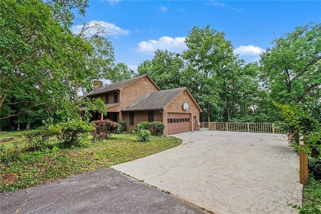 5 bedroom, 6 bathroom, 2,920 sq ft single family residence for sale at 3440 Monica Lane, Conyers, GA 30094 — photo 5