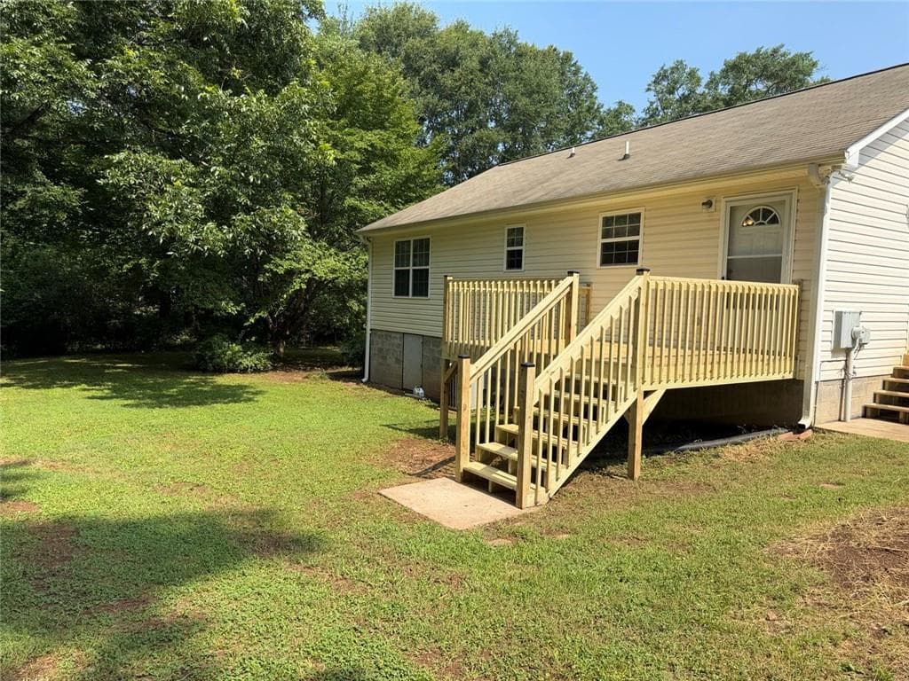 2 bedroom, 2 bathroom, 1,200 sq ft single family residence for sale at 2370 Pine Valley Road, Powder Springs, GA 30127 — photo 4