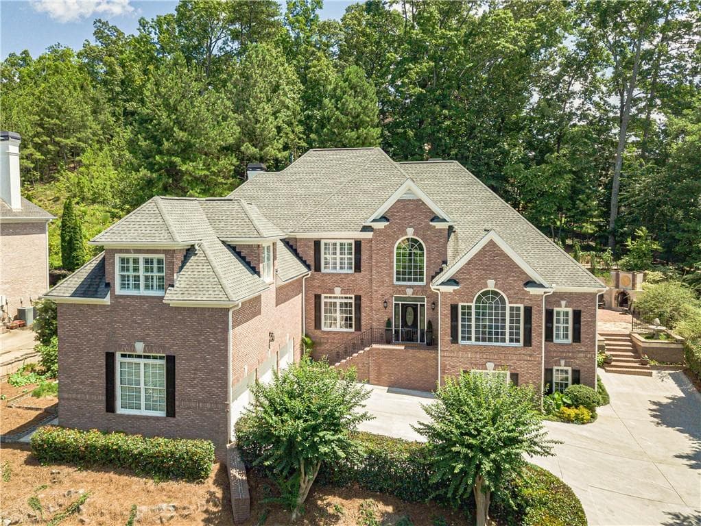 8190 Royal Troon Dr