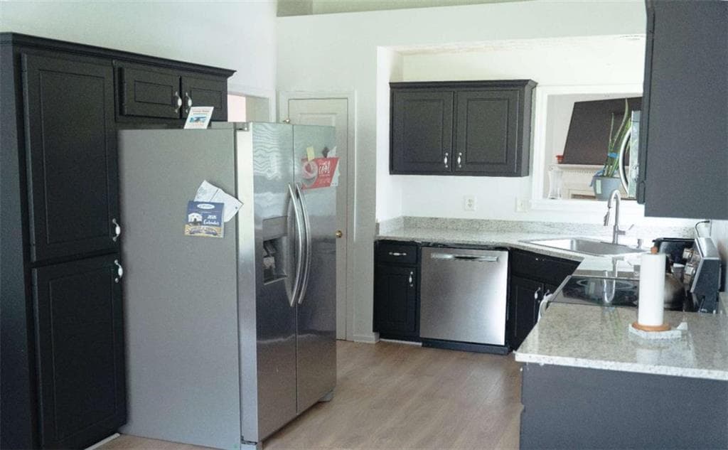 4 bedroom, 3 bathroom, 1,446 sq ft single family residence for sale at 45 Avery Drive, Covington, GA 30016 — photo 7