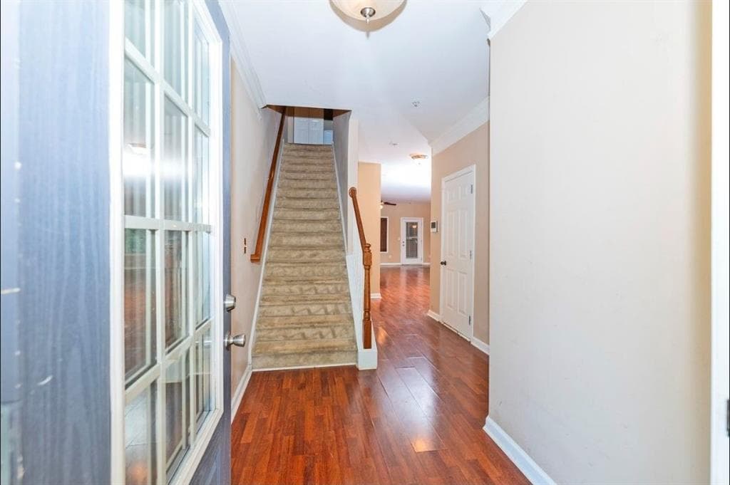 3 bedroom, 3 bathroom, 2,086 sq ft single family residence for sale at 2039 Reavis Bluff, Conyers, GA 30012 — photo 8