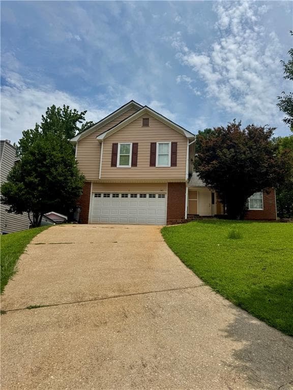 3 bedroom, 3 bathroom, 1,778 sq ft single family residence for rent at 1143 Memory Lane, Lawrenceville, GA 30044 for $2,200 a month — photo 1 of 21