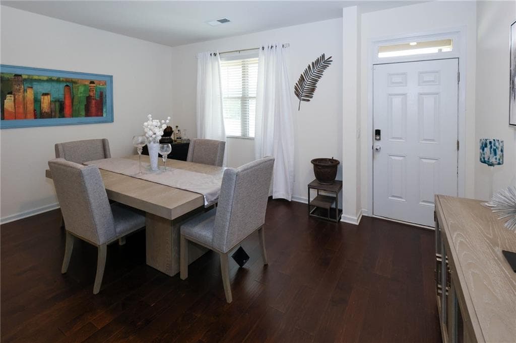 4 bedroom, 3 bathroom, 2,382 sq ft single family residence for sale at 931 Avenida Way, Mcdonough, GA 30252 — photo 5