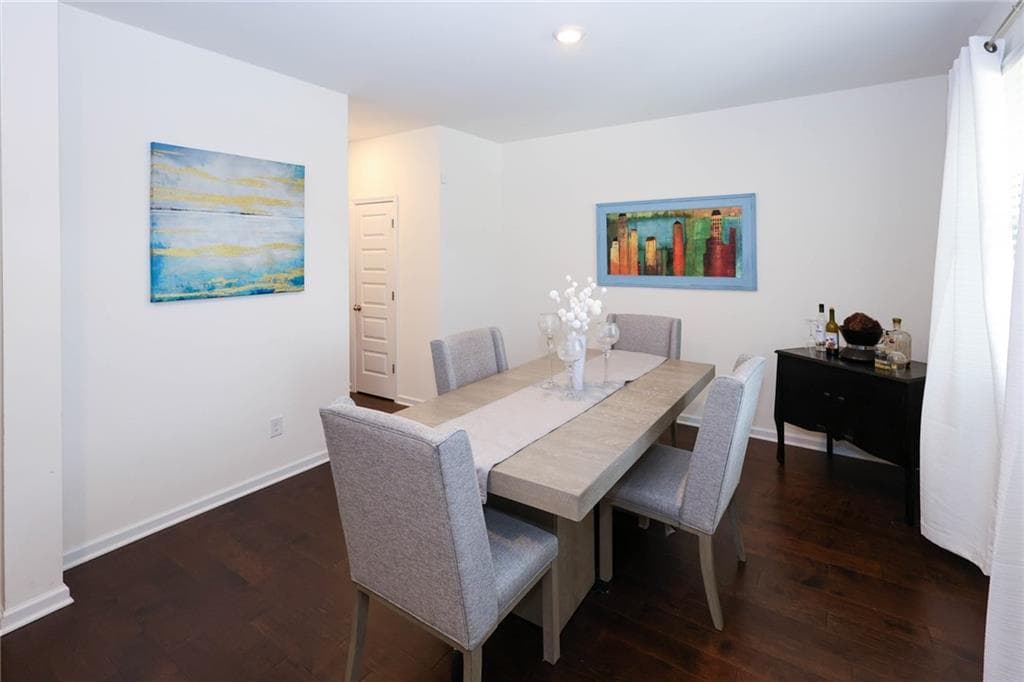 4 bedroom, 3 bathroom, 2,382 sq ft single family residence for sale at 931 Avenida Way, Mcdonough, GA 30252 — photo 7