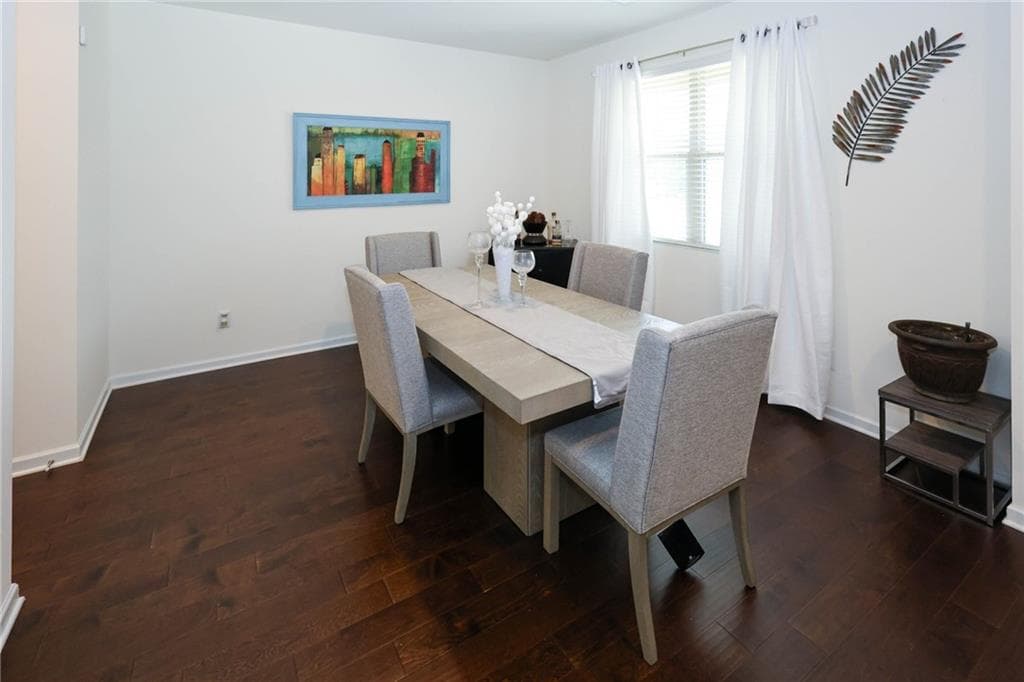 4 bedroom, 3 bathroom, 2,382 sq ft single family residence for sale at 931 Avenida Way, Mcdonough, GA 30252 — photo 8