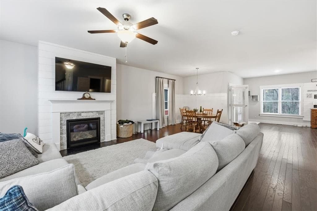 3 bedroom, 4 bathroom, 2,585 sq ft single family residence for sale at 5135 Arnold Street, Covington, GA 30014 — photo 2