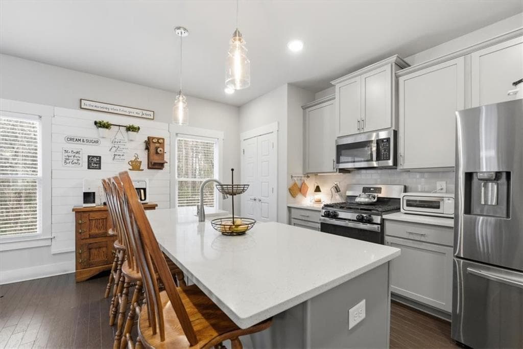 3 bedroom, 4 bathroom, 2,585 sq ft single family residence for sale at 5135 Arnold Street, Covington, GA 30014 — photo 5