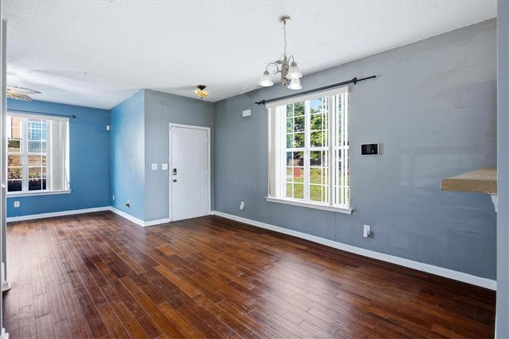 3 bedroom, 3 bathroom, 1,440 sq ft townhouse for sale at 117 Hawkeye Lane GA30, Conyers, GA 30012 — photo 4