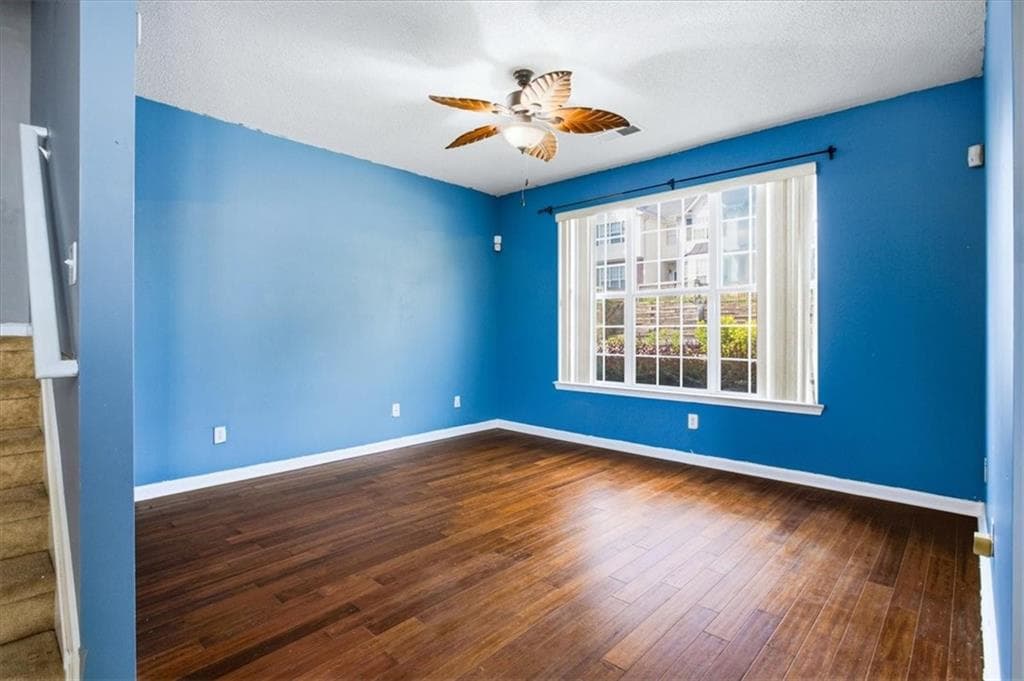 3 bedroom, 3 bathroom, 1,440 sq ft townhouse for sale at 117 Hawkeye Lane GA30, Conyers, GA 30012 — photo 5