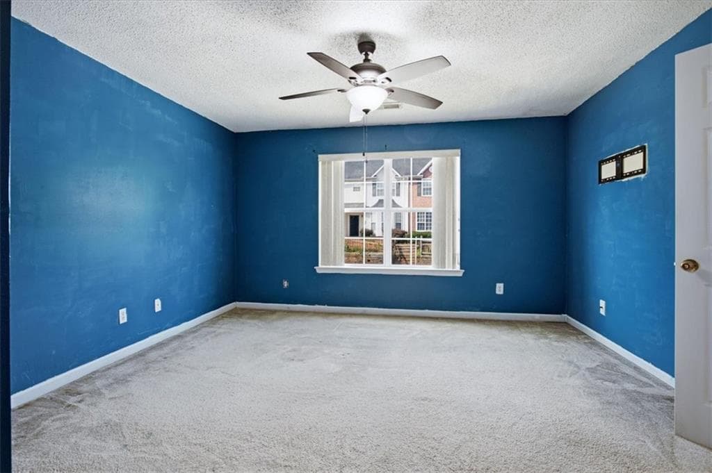 3 bedroom, 3 bathroom, 1,440 sq ft townhouse for sale at 117 Hawkeye Lane GA30, Conyers, GA 30012 — photo 9