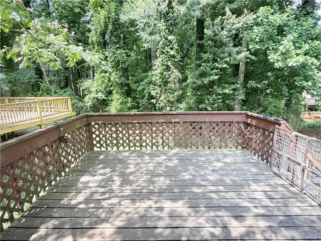 5 bedroom, 3 bathroom, 1,983 sq ft single family residence for sale at 5308 Olde Street, Stone Mountain, GA 30088 — photo 2