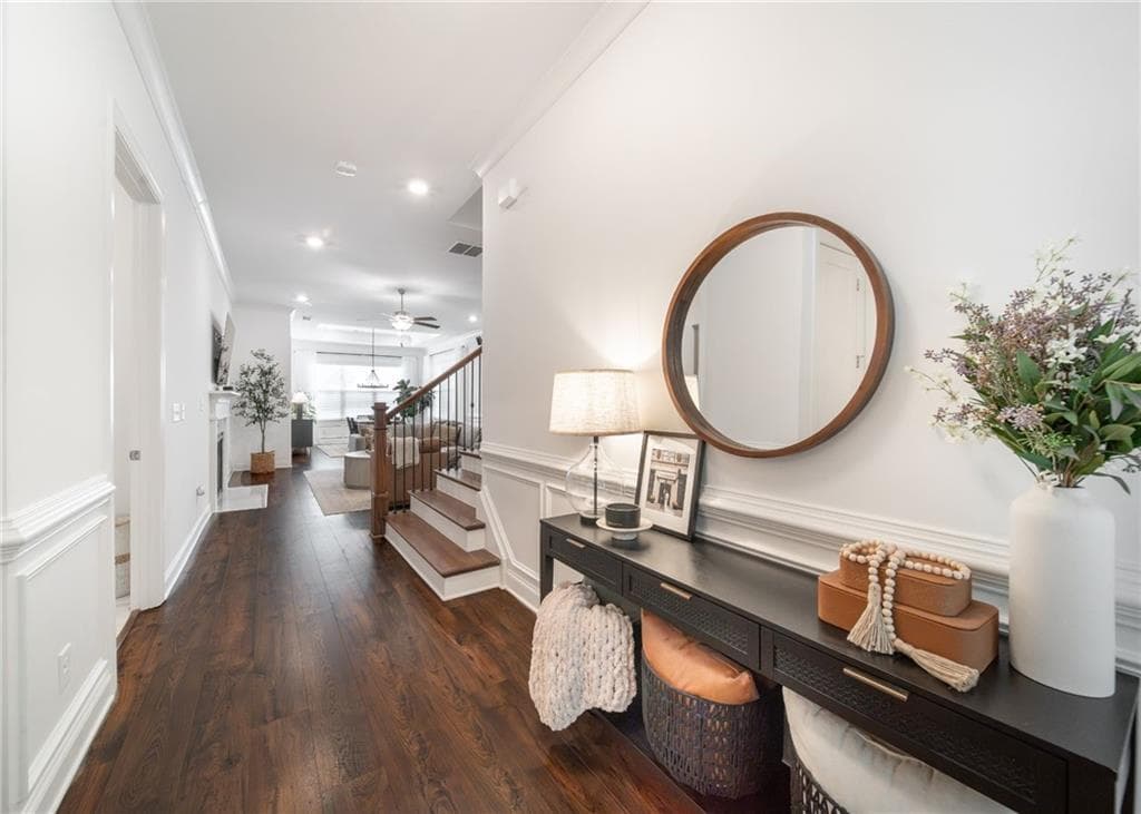 3 bedroom, 3 bathroom, 2,691 sq ft single family residence for sale at 111 Ivey Way, Woodstock, GA 30188 — photo 4
