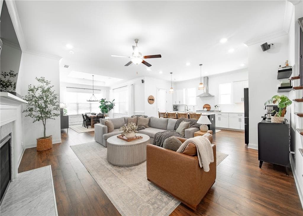 3 bedroom, 3 bathroom, 2,691 sq ft single family residence for sale at 111 Ivey Way, Woodstock, GA 30188 — photo 5