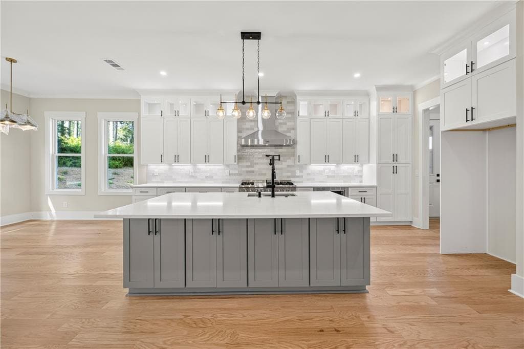 5 bedroom, 5 bathroom, 3,775 sq ft single family residence for sale at 745 BOLTON ABBEY Lane, Marietta, GA 30064 — photo 8