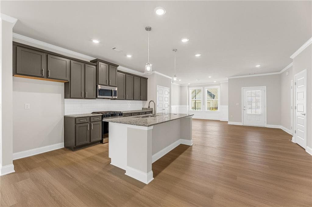 3 bedroom, 2 bathroom, 2,087 sq ft single family residence under contract at 2489 Anhinga Drive, Loganville, GA 30052 — photo 5