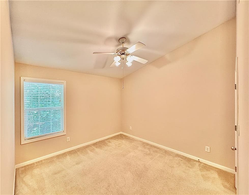 3 bedroom, 3 bathroom, 1,814 sq ft townhouse for rent at 370 Creek Manor Way, Suwanee, GA 30024 for $2,200 a month — photo 10
