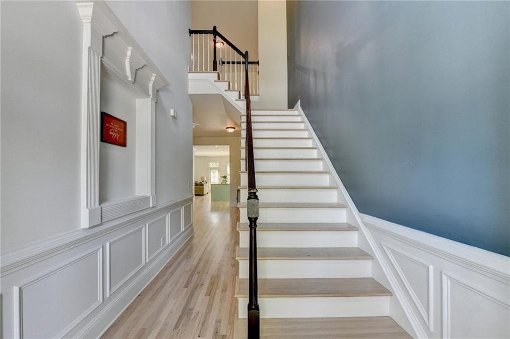 4 bedroom, 5 bathroom, 4,804 sq ft townhouse for rent at 6961 Fellowship Lane, Flowery Branch, GA 30542 for $3,000 a month — photo 6