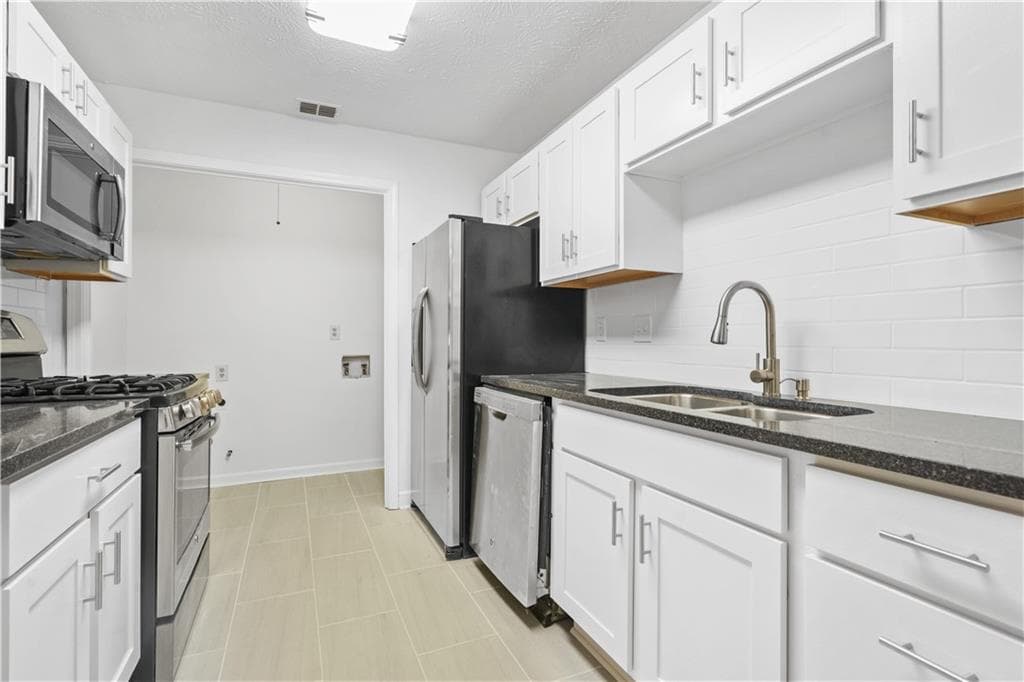 2 bedroom, 2 bathroom condominium for rent at 901 Gettysburg Place, Atlanta, GA 30350 for $1,800 a month