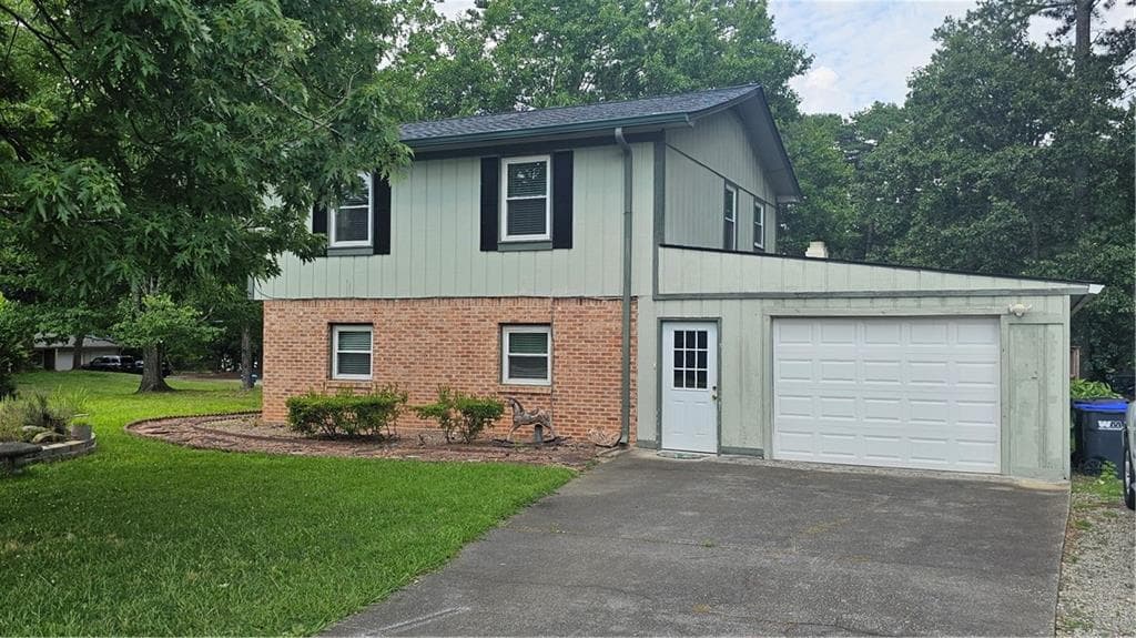 4 bedroom, 3 bathroom, 2,221 sq ft single family residence sold at 3534 Hill Drive, Duluth, GA 30096