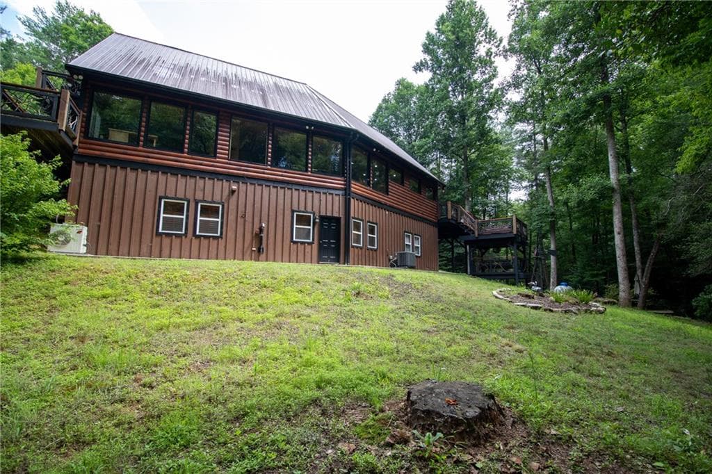 4 bedroom, 5 bathroom, 4,417 sq ft single family residence for sale at 312 Learh Lane, Ellijay, GA 30540 — photo 5