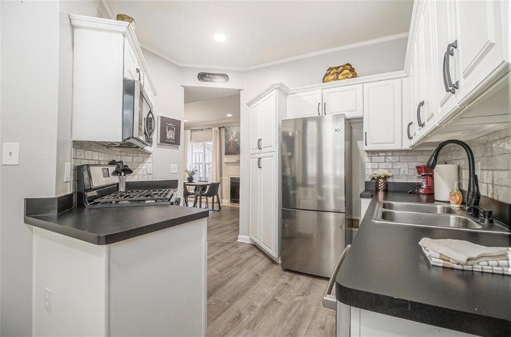 3 bedroom, 3 bathroom townhouse for rent at 58 Hammock Place, Atlanta, GA 30312 for $3,100 a month — photo 7