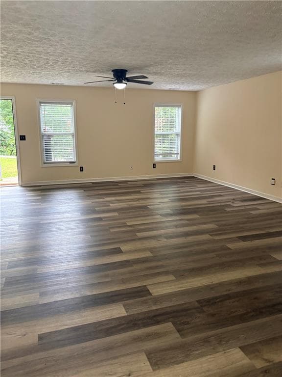 4 bedroom, 3 bathroom, 1,800 sq ft single family residence for rent at 248 Mountain Brook Road, Dawsonville, GA 30534 for $2,200 a month — photo 3
