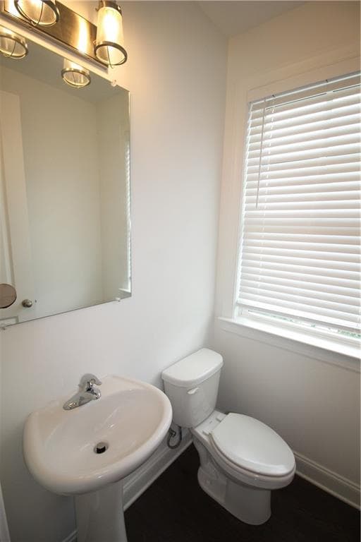 3 bedroom, 4 bathroom, 1,896 sq ft townhouse for sale at 6532 Beacon Drive, Atlanta, GA 30328 — photo 9