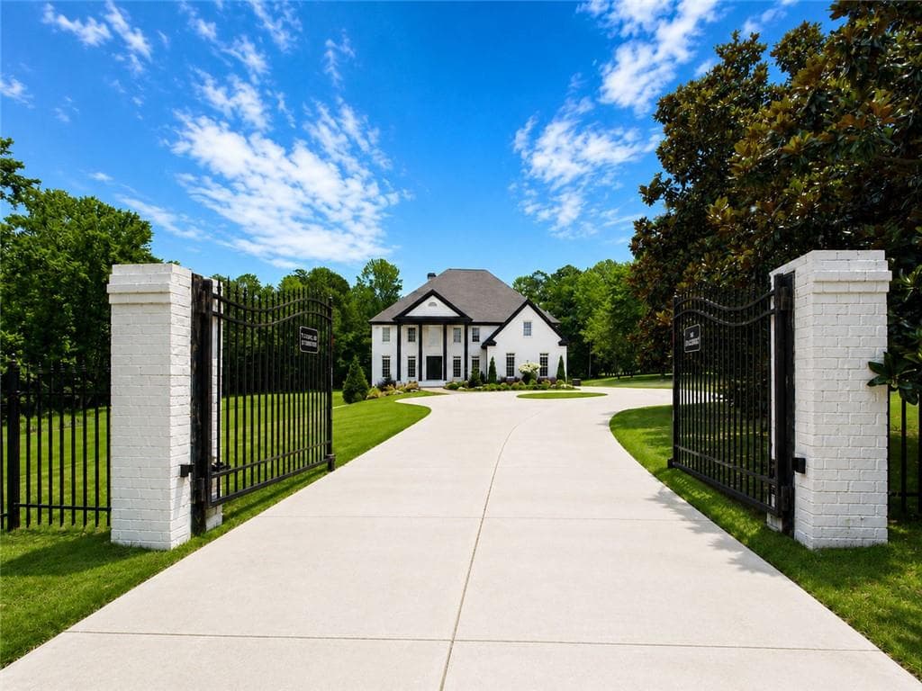 7 bedroom, 8 bathroom, 7,802 sq ft home for sale at 14955 Thompson Road, Milton, GA