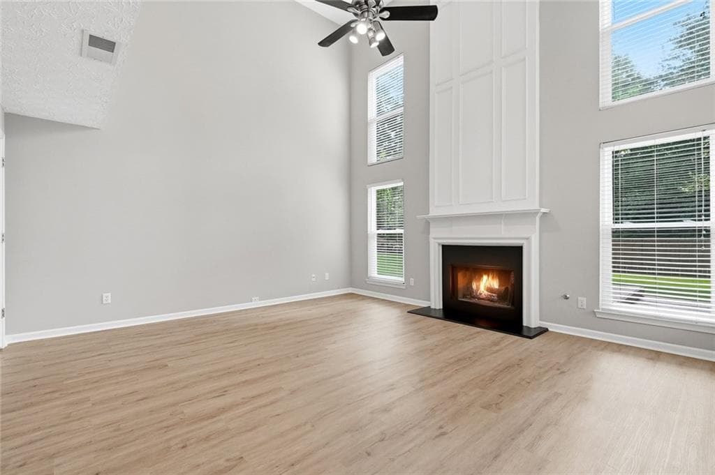 3 bedroom, 2 bathroom, 2,124 sq ft single family residence for sale at 3855 Oak Park Drive, Suwanee, GA 30024 — photo 7