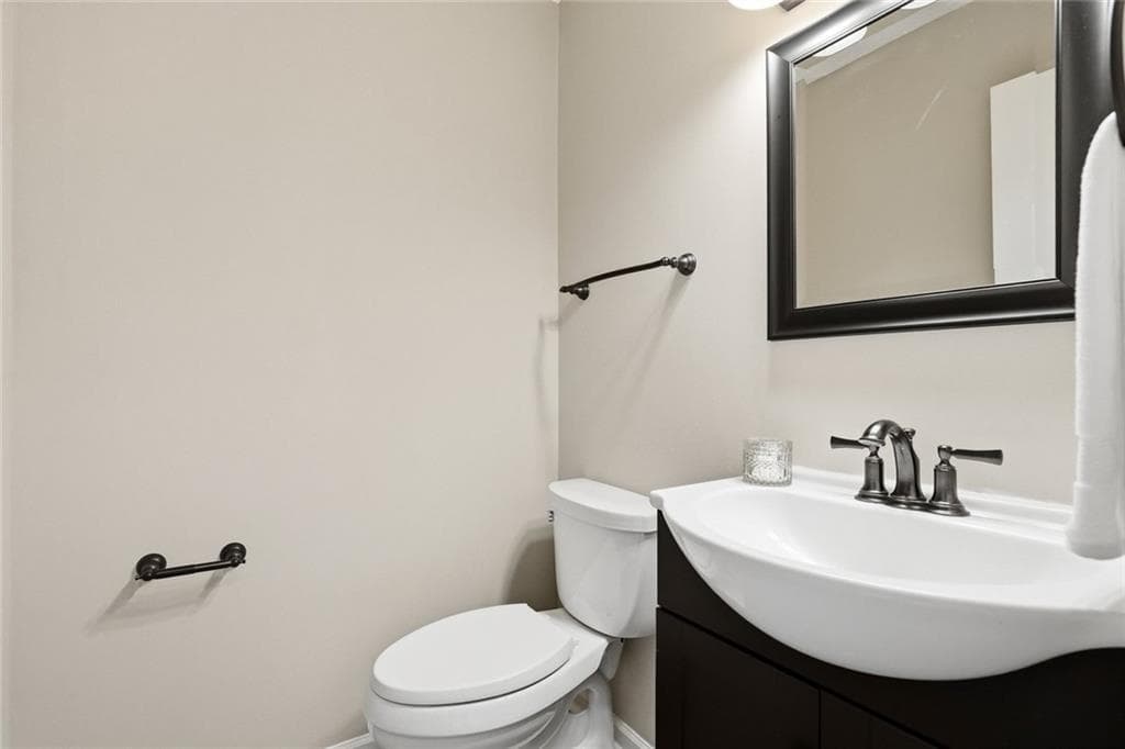 3 bedroom, 2 bathroom, 2,124 sq ft single family residence for sale at 3855 Oak Park Drive, Suwanee, GA 30024 — photo 9