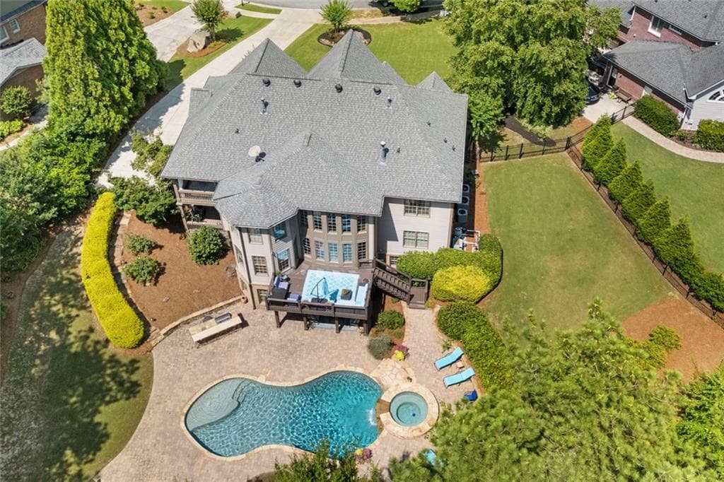 6 bedroom, 5 bathroom, 5,196 sq ft single family residence for sale at 125 Ridge View Court, Acworth, GA 30101 — photo 2
